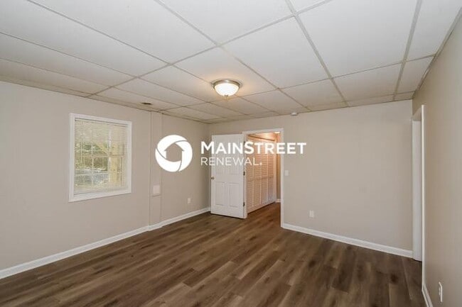 Photo - 4 Bedroom Pet-Friendly Home in VILLA RICA, GA with Main Street Renewal