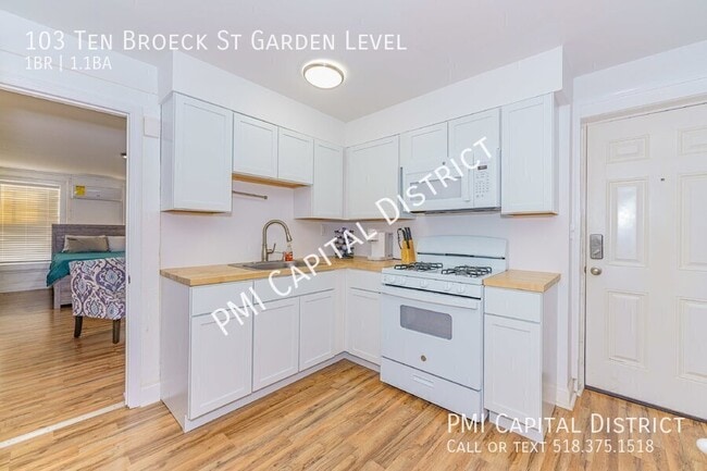 Photo - 103 Ten Broeck St