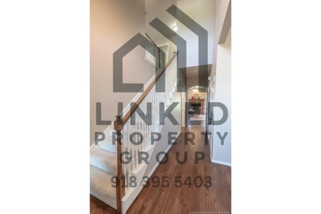 Photo - 5 Bedroom Home In Broken Arrow