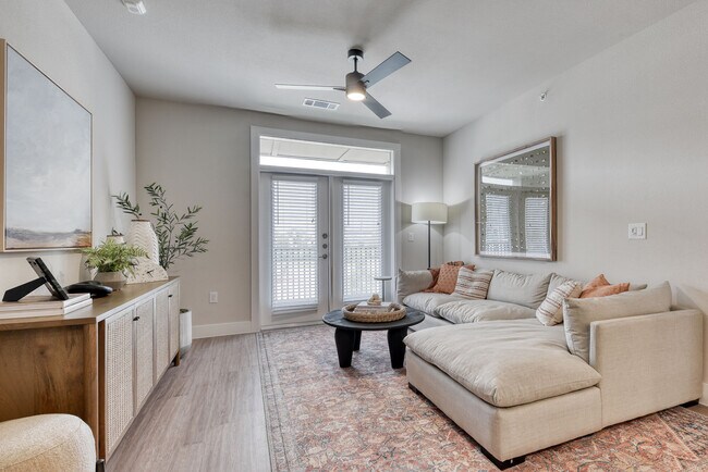 Photo - Lenox Grandview