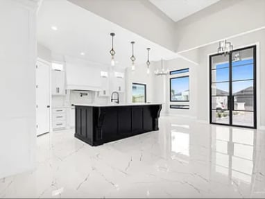 Photo - 5515 N Chula Vista St