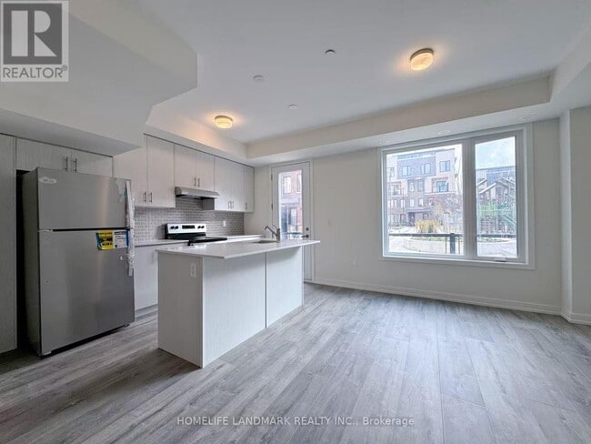 Photo - 3550 Colonial Dr