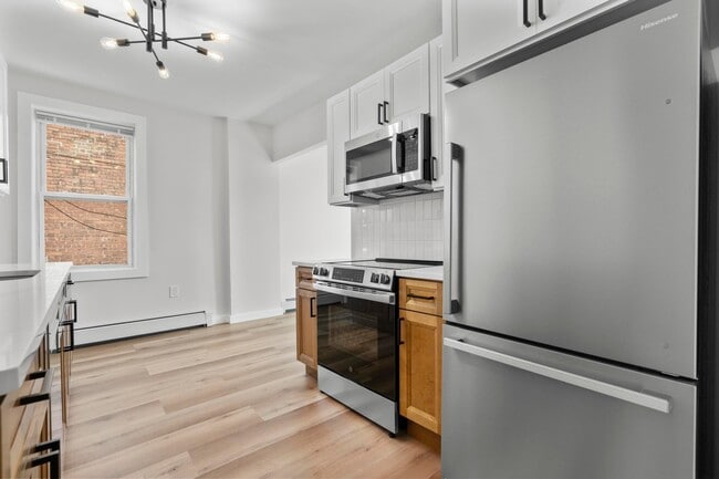Photo - 431-431 N Main St Unit 12
