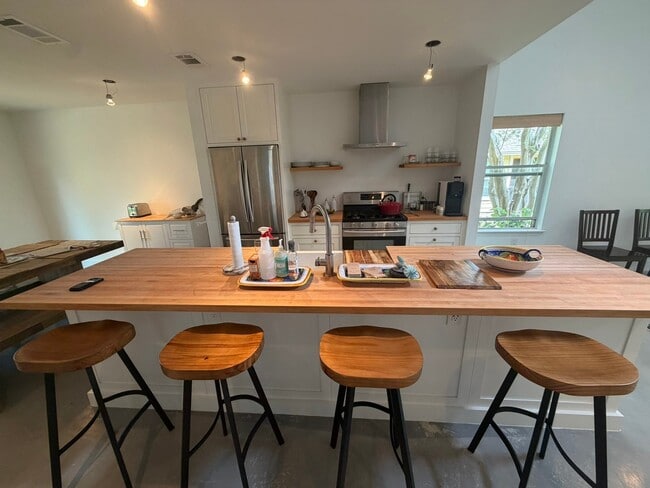 Photo - 400 Delmar Ave
