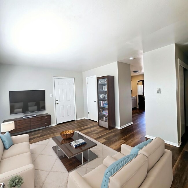 Photo - Cozy 2-Bedroom Home in a Peaceful Colorado Springs Neighborhood - ASK ABOUT OUR FLEXIBLE LEASE OP... Unit 4234FO-01