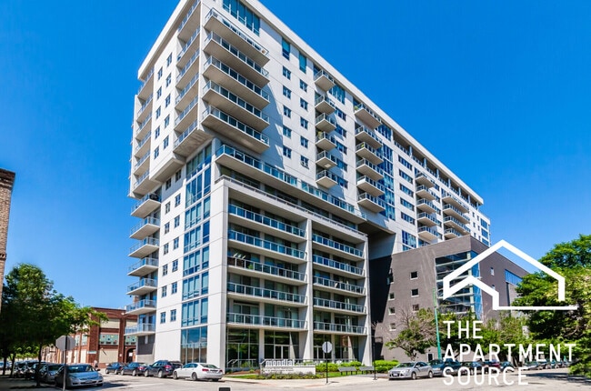 Photo - 910 W Huron St Unit CONVERTIBLE