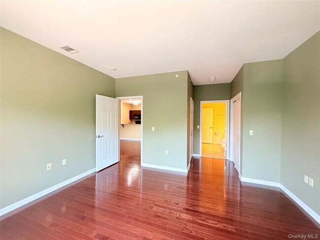 Photo - 943 Tower Ridge Cir