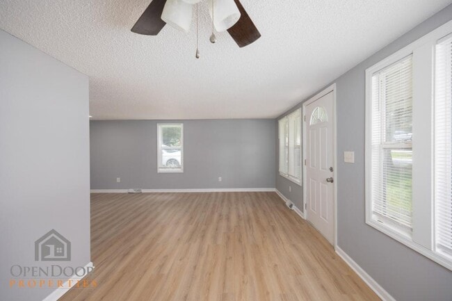 Photo - 530 S 71st St