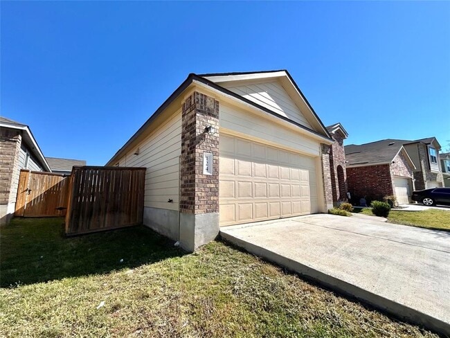 Photo - 124 Bronco Billy Dr