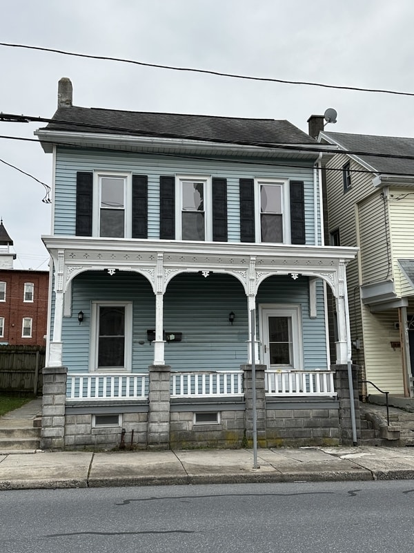 Building Photo - 75 N Church St Rental