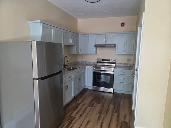 80 Grove St Unidad 6