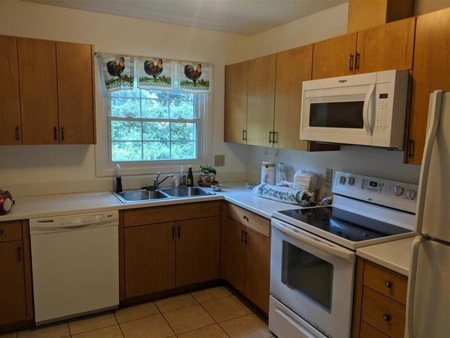 Photo - 1030 Marys Dr