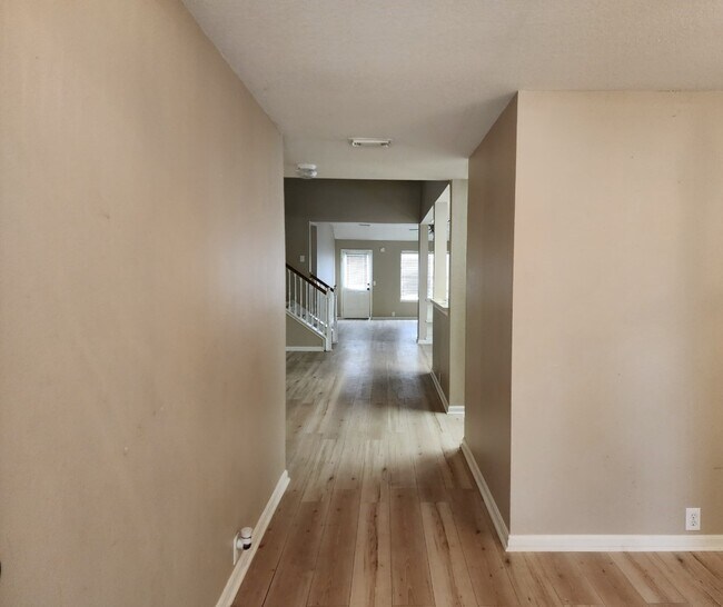 Photo - 2725 Foster Hill Dr