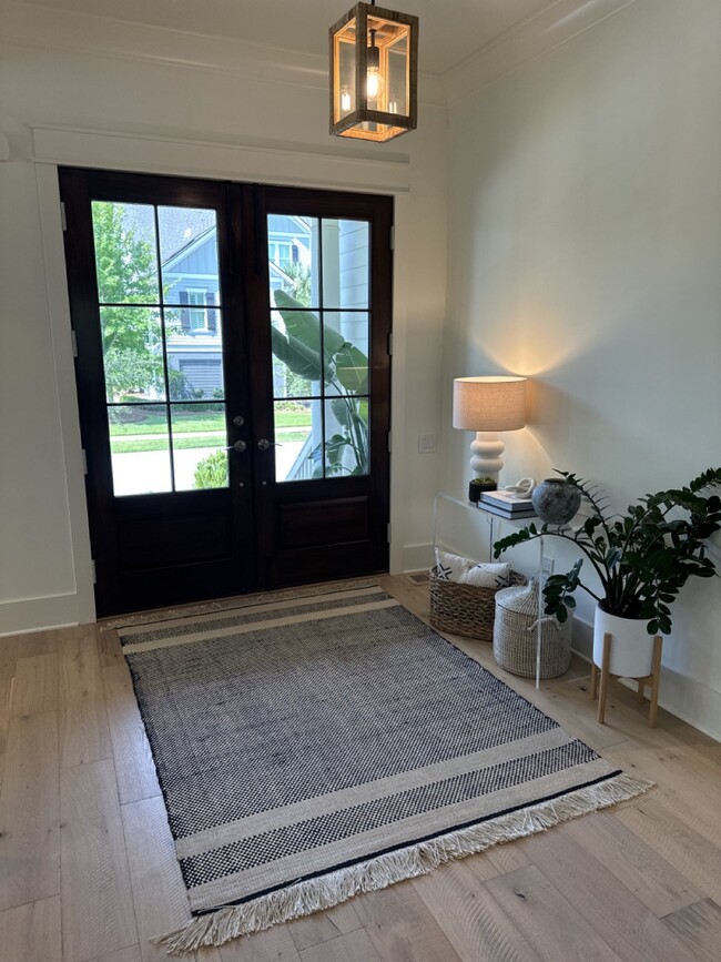 Photo - 174 Brailsford St