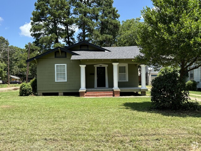 Building Photo - 1760 Desoto St Rental