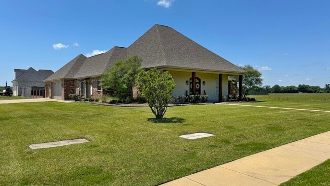 Photo - 210 Bayou Trace Drive