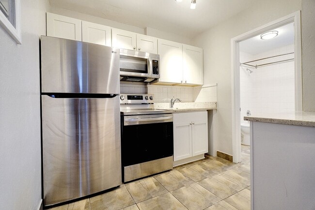 Photo - 1605 Marshall Ave