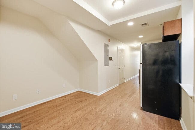 Photo - 2238 N Park Ave