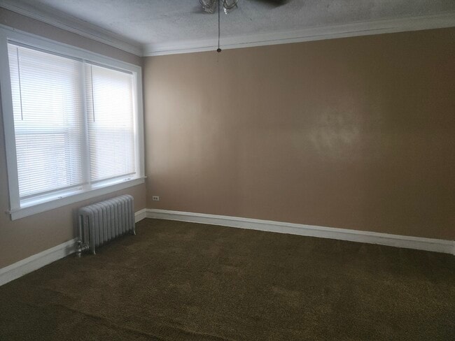 Photo - 10812 S King Dr Unit 2W