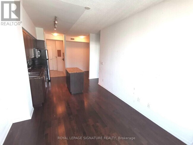 Photo - 215 Fort York Blvd Unité 3709