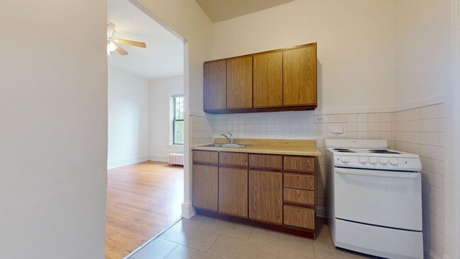 Photo - 5300-5308 S. Hyde Park Boulevard