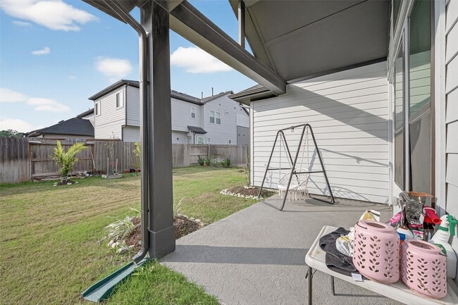 Building Photo - 16915 Chapel Knox Dr