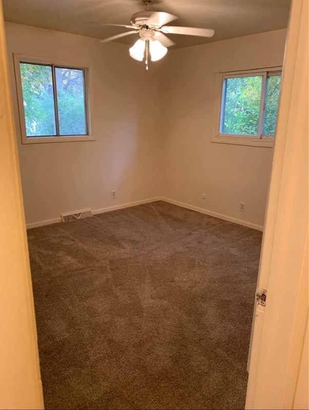 Photo - 2617 Hess Ave