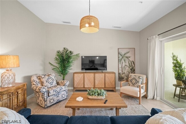 Building Photo - 15195 Bluffton Ln Unit 925