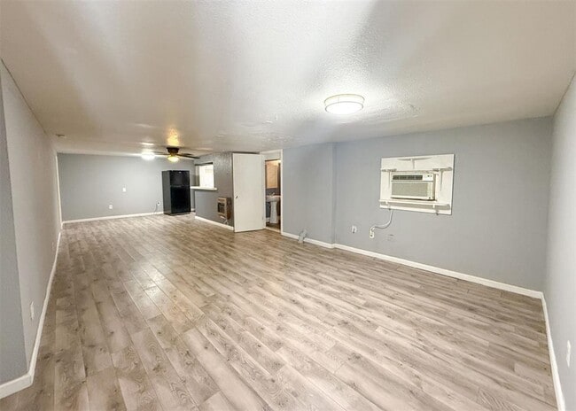 519 SW 35th St
