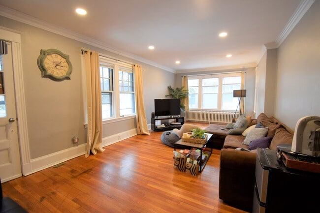 229 Chestnut Hill Ave