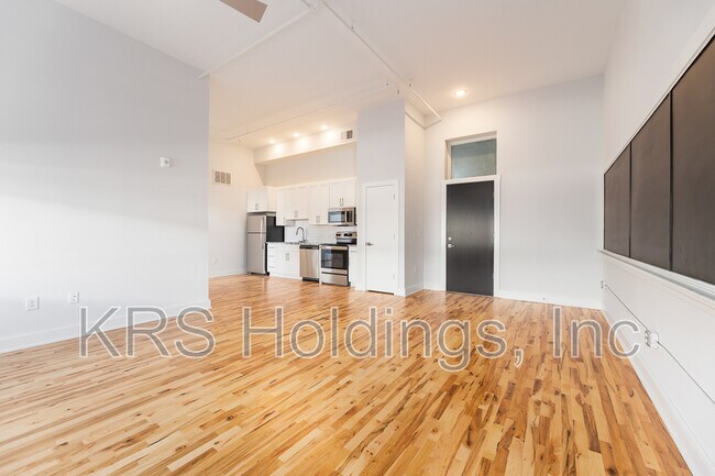 Photo - 306 N Road St Unit 103