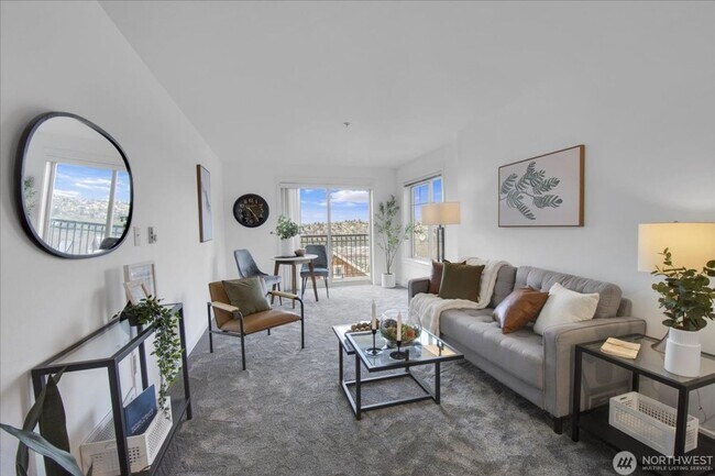 Photo - 1909 10th Ave W Unidad #301