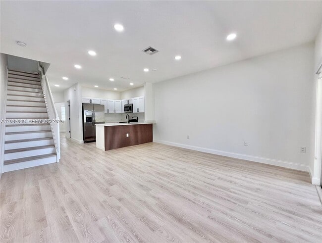 Photo - 4412 Woodland Cir
