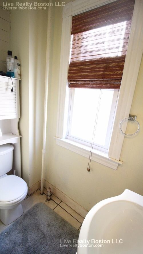 Photo - 63 Pontiac St