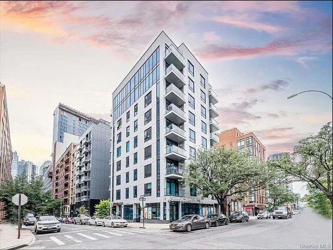 Building Photo - 41-04 27th St Unit 4-B