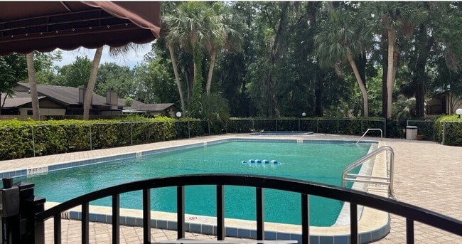 Swimming Pool - Village Square Apartments