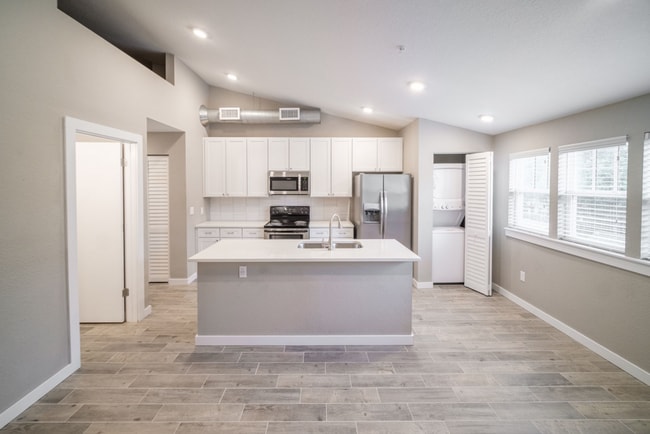 Photo - A1011 Woodbury Row Phase III