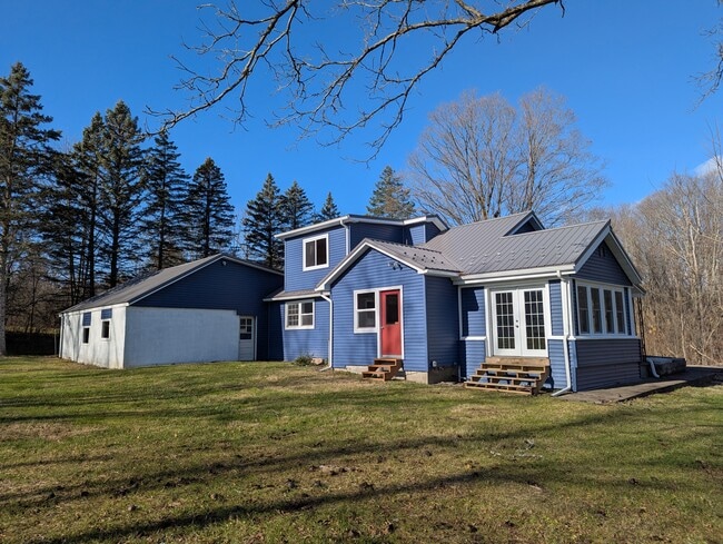 Photo - 615 E Miller Rd