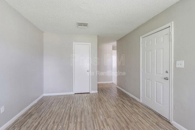 Photo - 11235 Lemond Dr