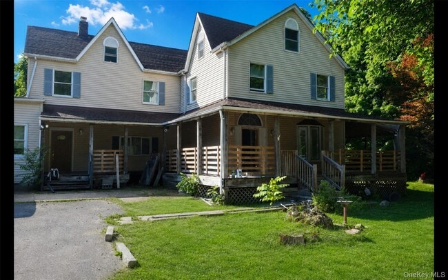 Building Photo - 9 Conklin Ln