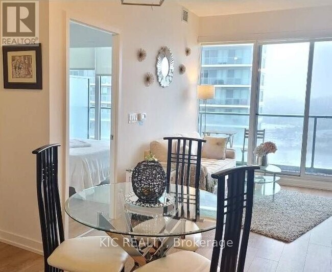 Photo - 115 McMahon Dr Unit 1709