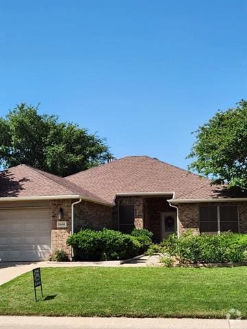 Building Photo - 9600 Pinewood Dr Rental