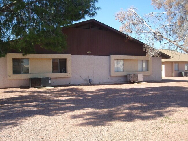 Building Photo - 526 N 4th St Unit A Rental