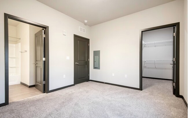 Photo - 8503 Mansion Hill Ave