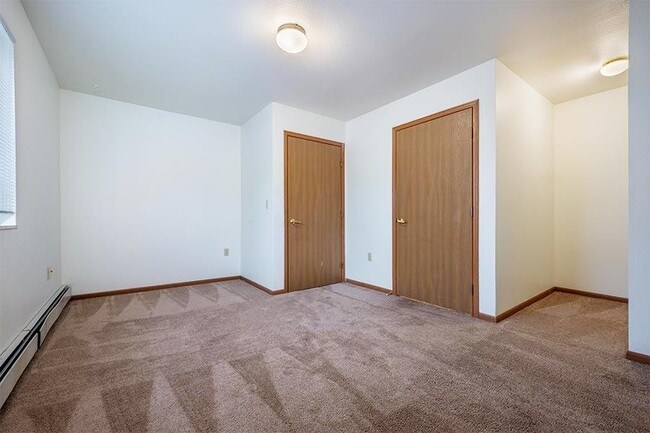 WOODSIDE VILLAGE APARTMENTS