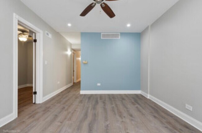 Photo - 2230 W Augusta Blvd Unit 1