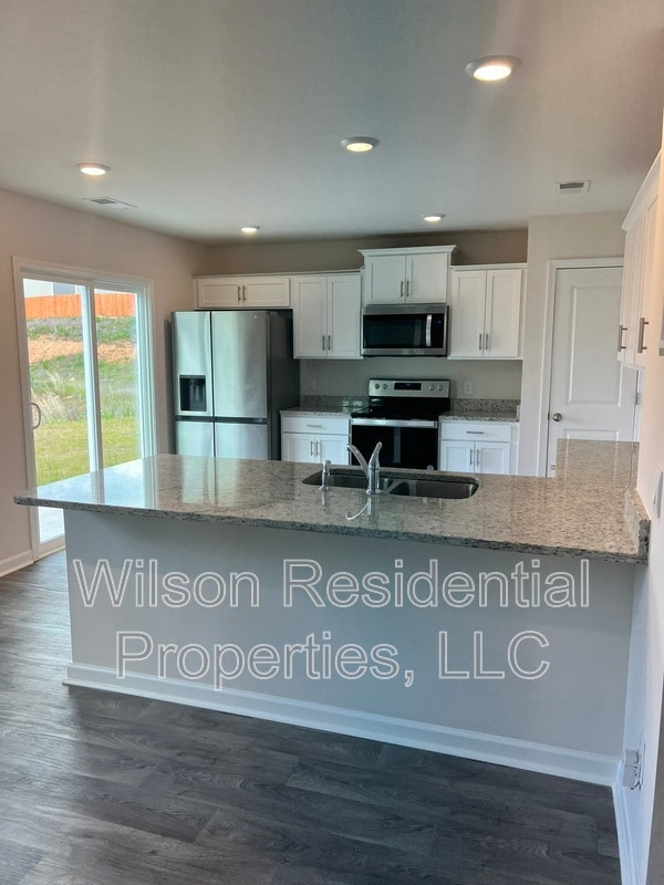 Photo - 591 Tochi Ct