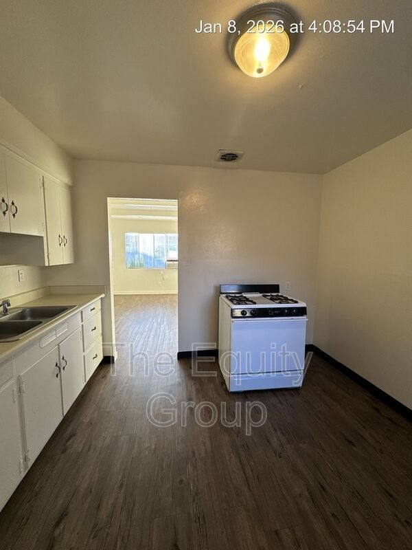 Photo - 513 E Myrtle Ave Unit B