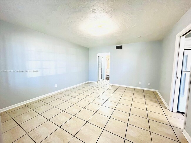 Photo - 1050 Atlantic Shores Blvd Unit 108