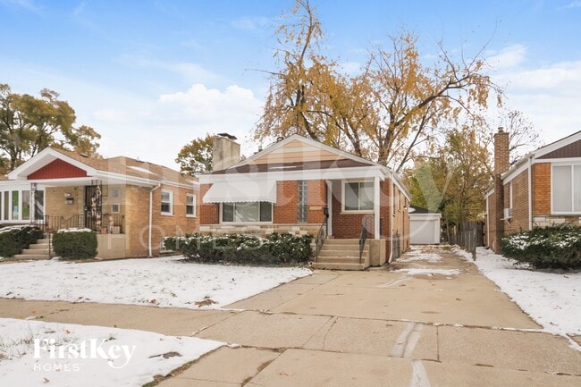 Photo - 14525 Dobson Ave